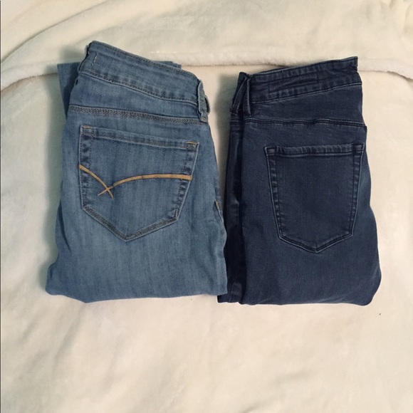 Bullhead Bundle - 2 pair - Size 5 - Picture 4 of 4